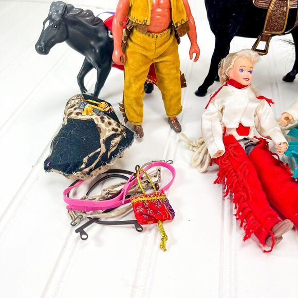 Rare Retired Breyer #7002 Horse and Rider Set Ponies Saddle Male and Female Doll - Picture 10 of 11